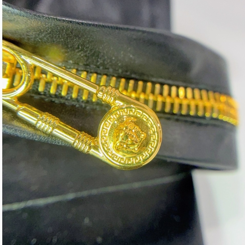 Versace Black Leather Stilleto Heels with Gold Medusa Safety Pin Zipper 10 US